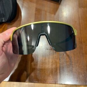 Oakley Sutro Lite Prizm Black Olympic Gold